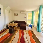 House Black Sea Apartamento *