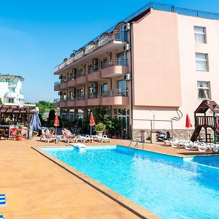 House Black Sea شقة